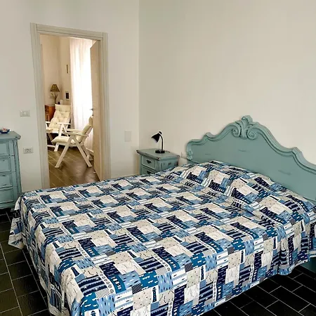 بيت للعطل Il Maestralino, With Courtyard *